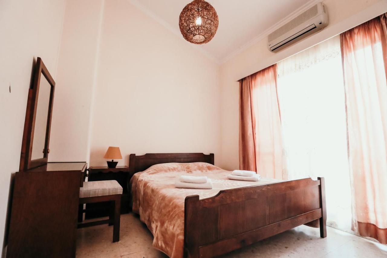Miltos Beach House Ларнака Екстер'єр фото